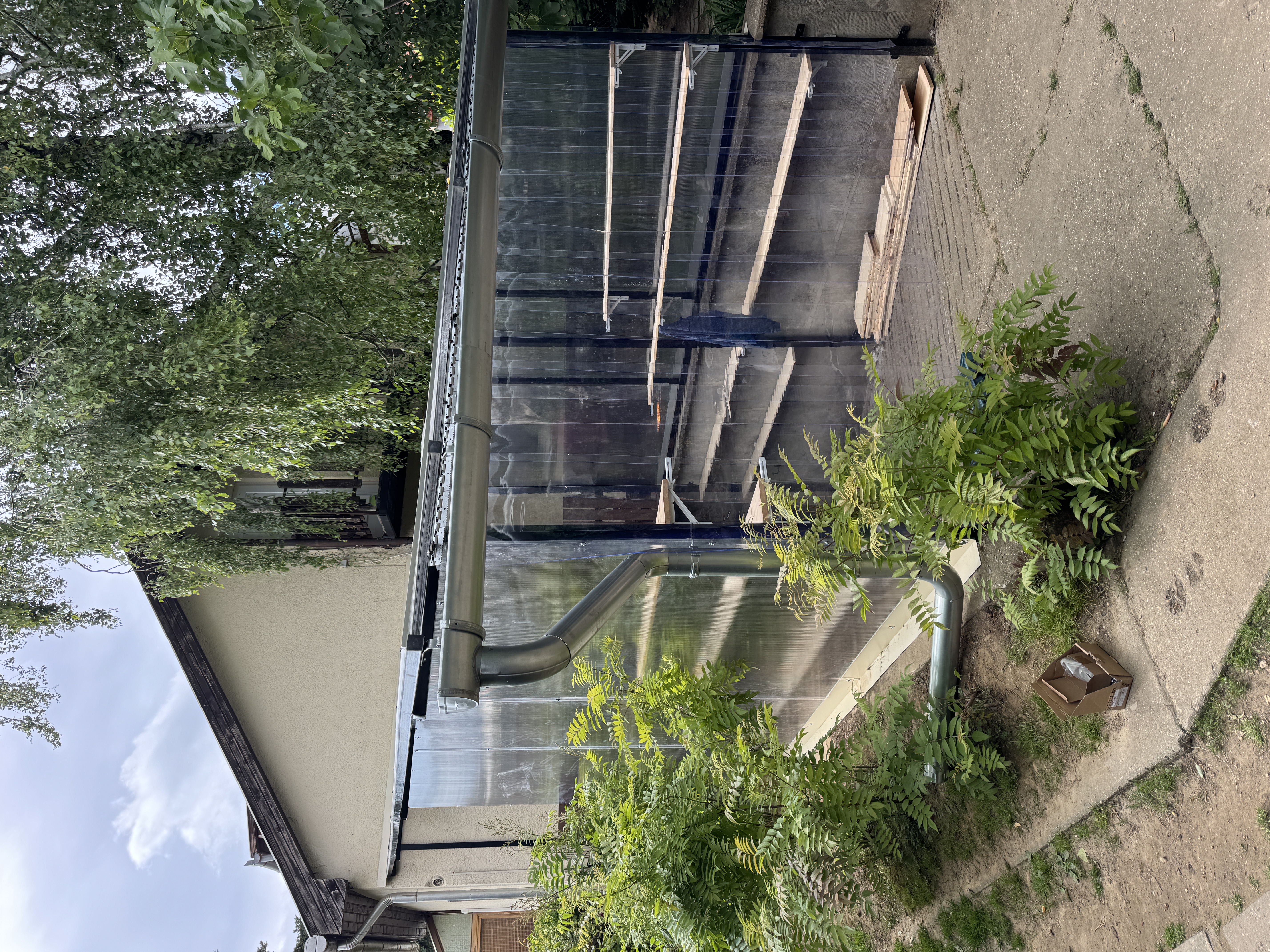 Nagykovácsi előtető építése