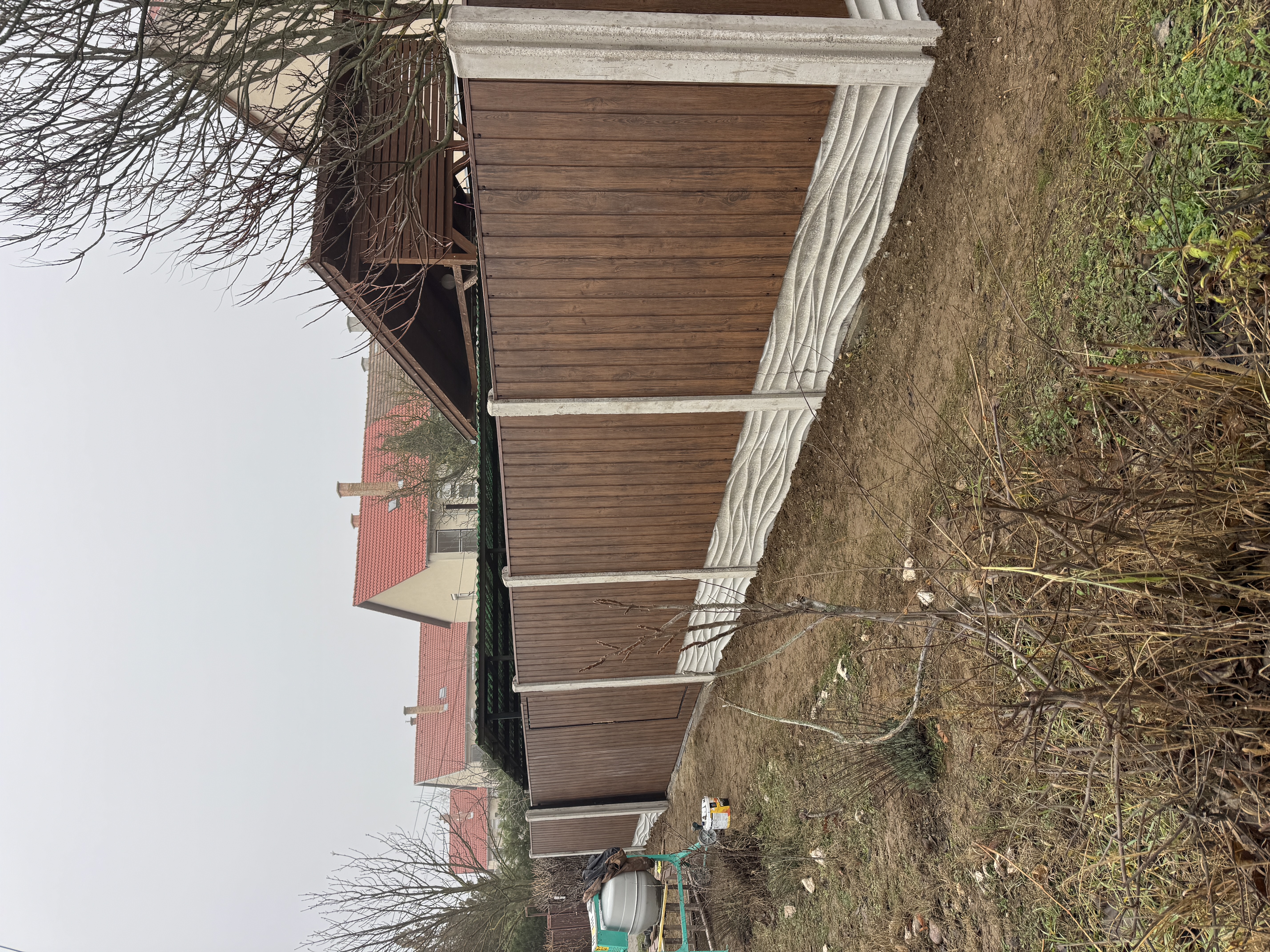 Veresegyház betonelemből és T8 bol kerítés építés